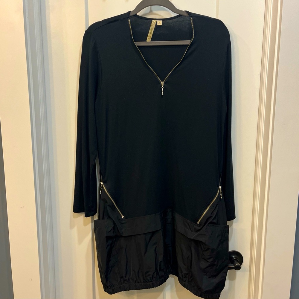 Comfy USA Black Modal Jersey Zip Neck Funky Poly Bubble Hem Pockets Dress Sz M‎